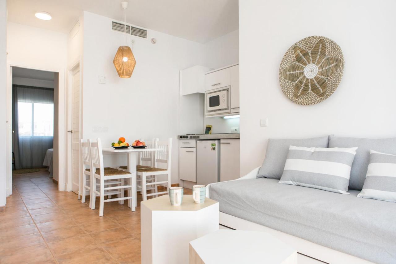 Rvhotels Sea Club Menorca Cala'N Blanes (Menorca) Exterior foto